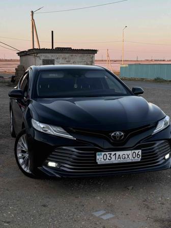 Водитель с личным авто камри 70