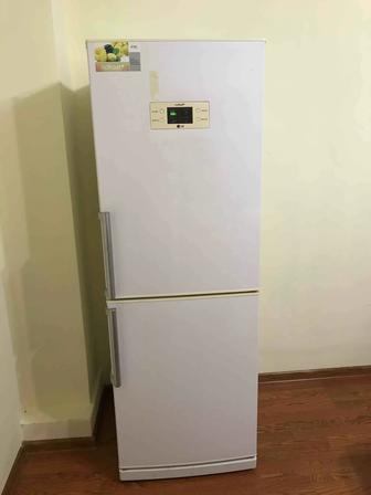 Холодильник LG