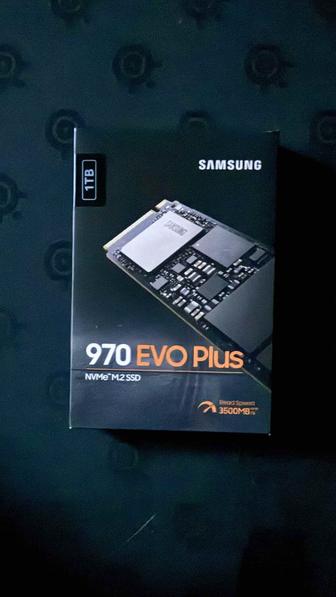 Продам внутренний жесткий диск Samsung 1TB 970 EVO Plus NVMe M.2 Internal S