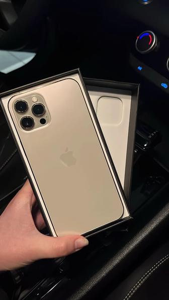 Продается iPhone 12 pro Max