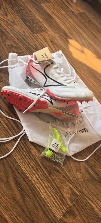 Шиповки для спринта 41 размер