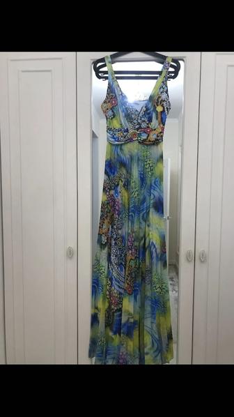 Платье вечернее