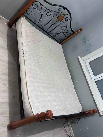 Продам кровать кованную Малазийскую.