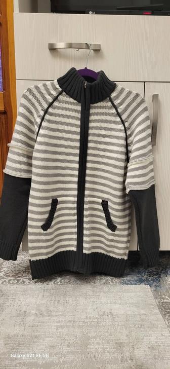 Кофта на 11-12 лет