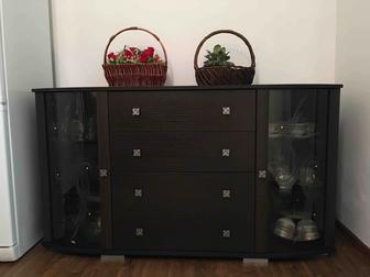 Продам комод для посуды