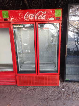 Витринный холодильник