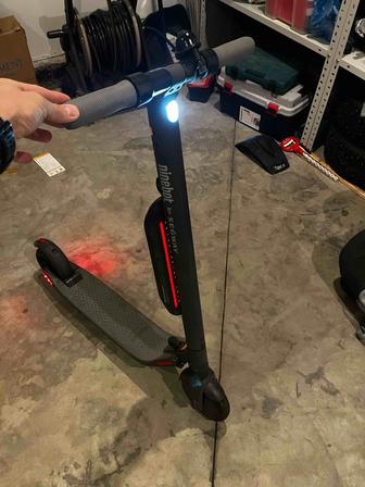 Продам самокат ninebot by segway