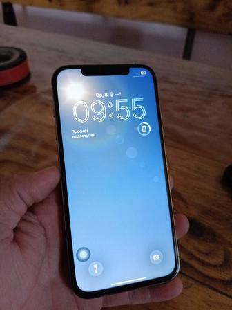 Пподам iPhone 12 pro max 128g, gold.