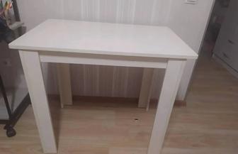 Продам новый кухонный стол