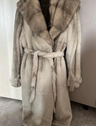 Продам норковую шубу.