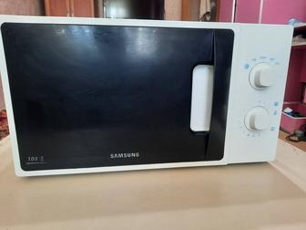 Продам микроволновую печь САМСУНГ