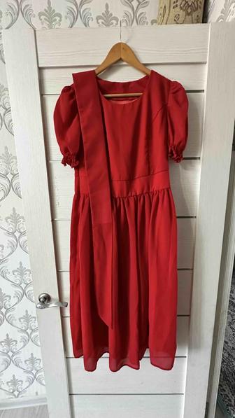 Платье новые размера 42