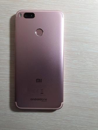 Телефон Xiaomi Mi A1
