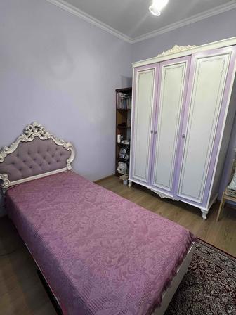 Продам шкаф и кровать б/у