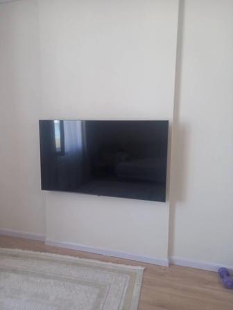 Продам телевизор 165 диагональ