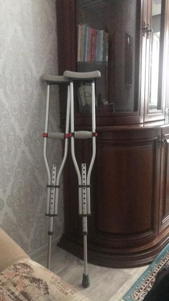 Костыль подмышечный Supretto с регулировкой высоты