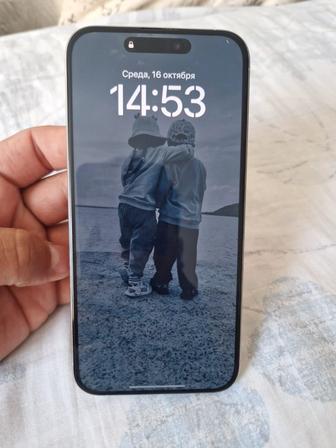 Продам IPhone 15 pro max 256g