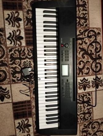 Продам новый синтезатор