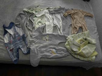 Продам вещи на 3-6 месяцев ( слипы)