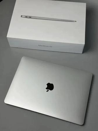 MacBook Air 13 M1