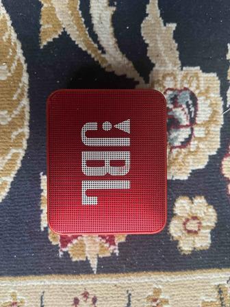 Продам мини колонку JBL оригинал