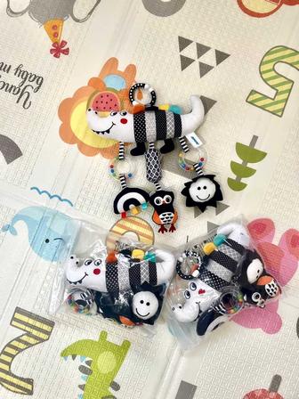 Игрушка подвеска крокодил