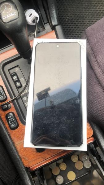 Продам телефон V19S