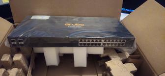 Управляемый коммутатор HPE Aruba Networking CX 6100 24G 4SFP JL678A
