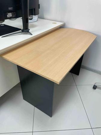 Стол рабочий