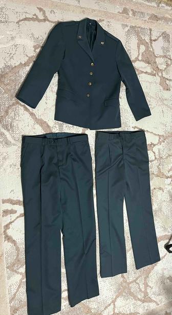 Китель Б/У. и Новый 2 брюкасымен. Размер 50-54. Бағасы 6000. Адрес Большой