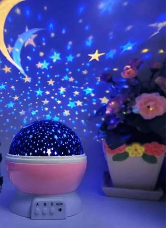 Лампа ночник проектор галактика с проекцией звездного неба. НОВАЯ. ДОСТАВКА
