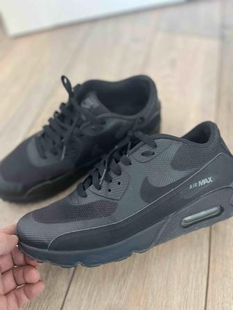 Продам кроссовку от Nike Air Max