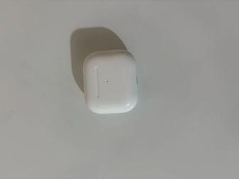 Наушники AirPods