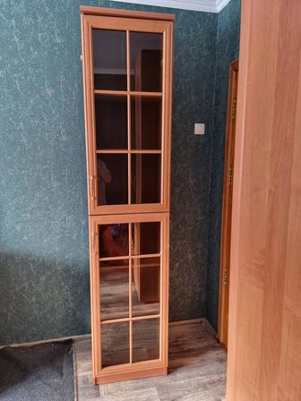 Шкаф с полками