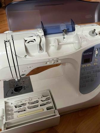 Швейная машина