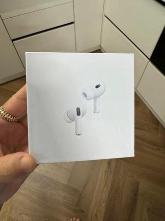 Наушники Apple AirPods Pro 2nd generation with Wireless MagSafe Charging Ca