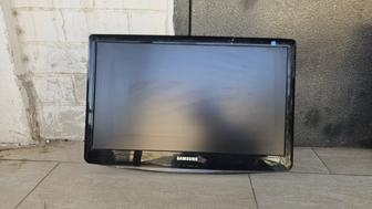 Монитор Samsung