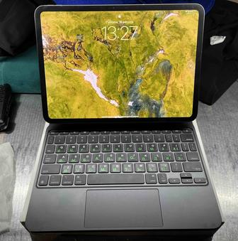 iPad 11pro M4 255гб 2024г