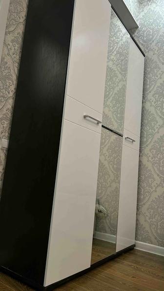 Продам шифоньер