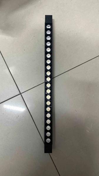 Трековый линейный светильник