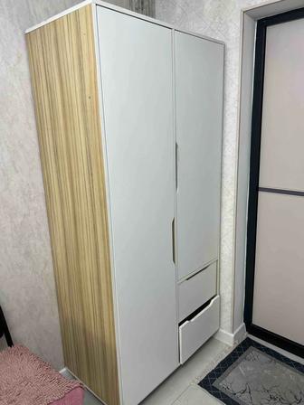 Продается заводской шкаф