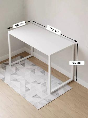 Стол лофт с металлическим подстольем