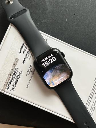 Apple Watch 8 series 45mm