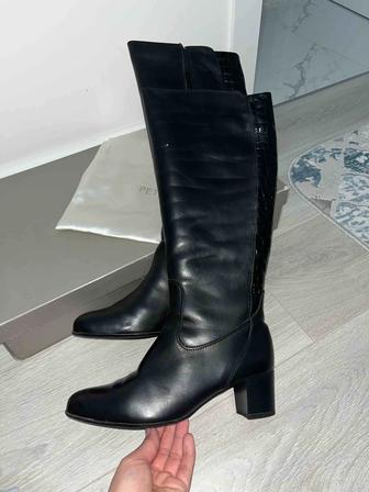 Зимние сапоги женские