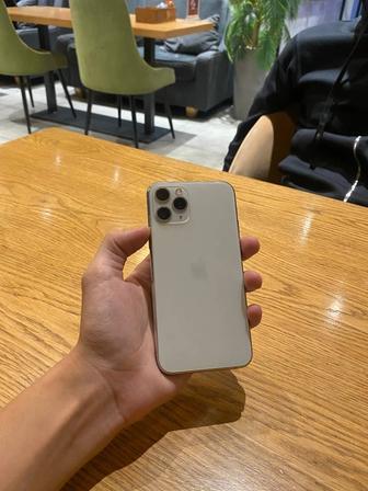 Продам срочно iPhone 11 Pro 64GB