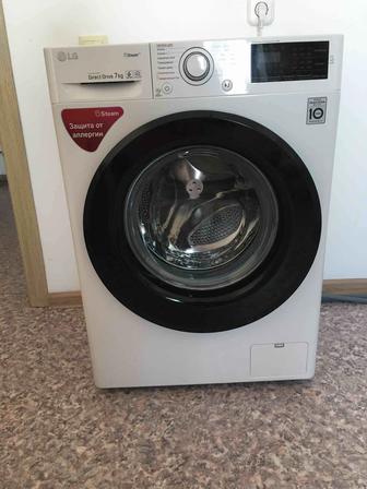 Продам стиральную машину LG