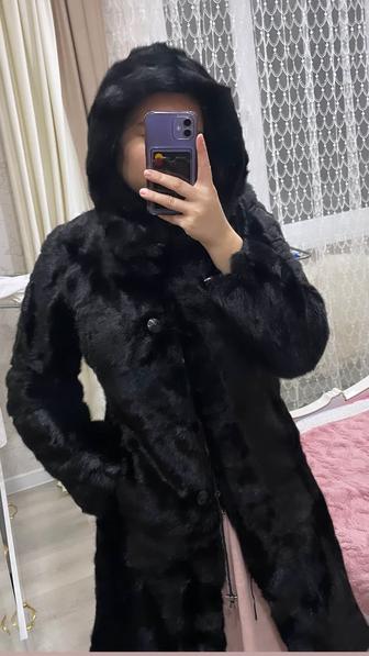 Продам норковую шубу