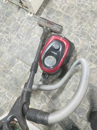 Пылесос сатылады