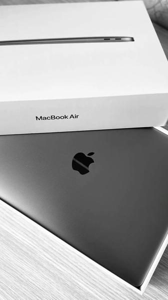 MacBook Air 13 M1 2020