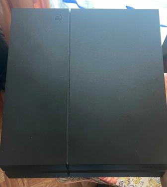 Playstation 4 fat 500 GB и 17 игр